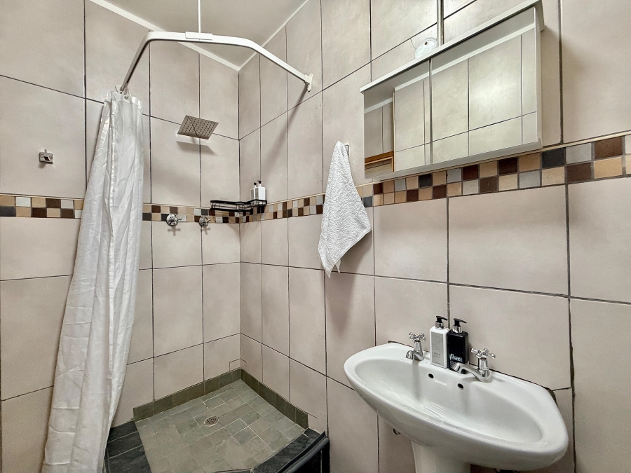 0 Bedroom Property for Sale in Cape Town City Centre Western Cape